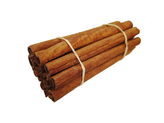 Škoricové drevo 15 cm. 200 g (12 až 15 kusov)